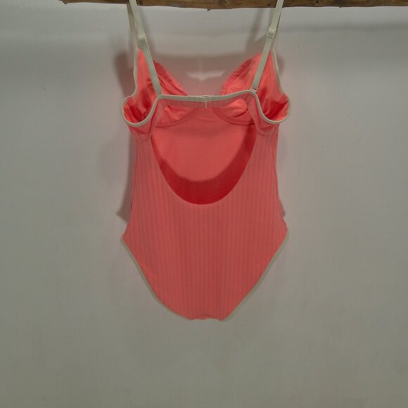 Aerie One Piece Swimsuit UPF 50 Size Large - Picture 5 of 5